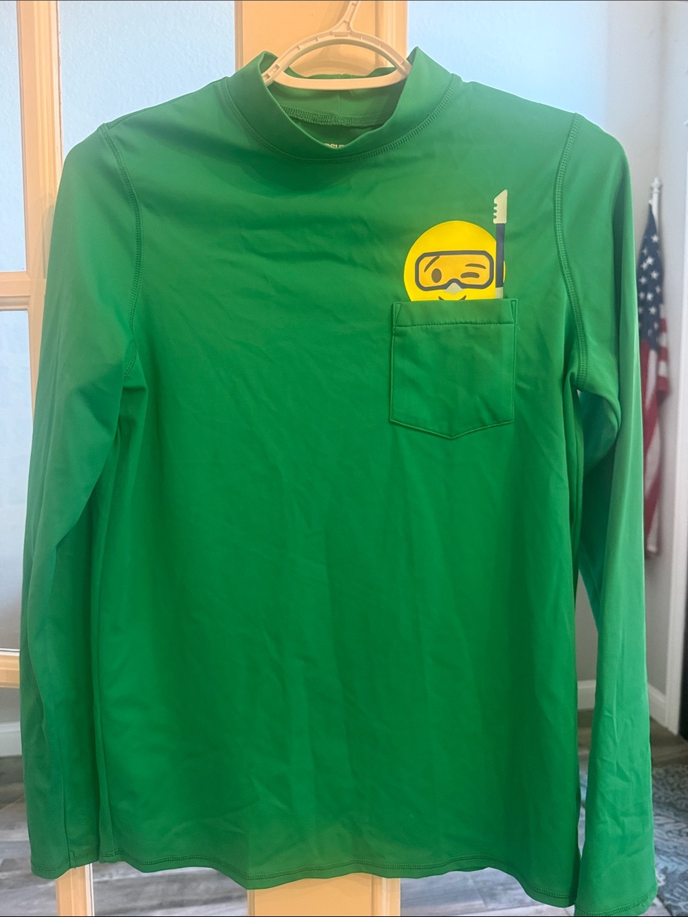 Lands' End Kids Green Long-Sleeve Swim Tee with Yellow Snorkel Graphic 14-16